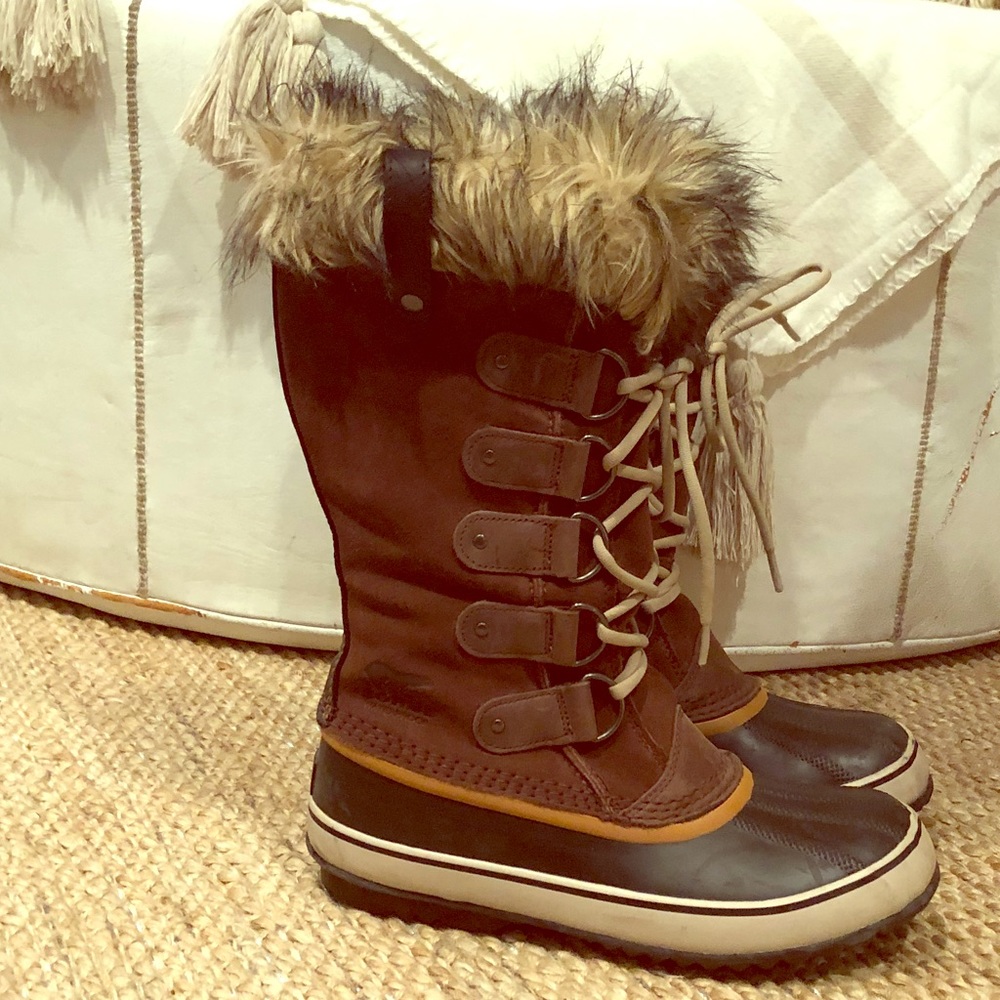 Sorel Joan of Arctic Boots